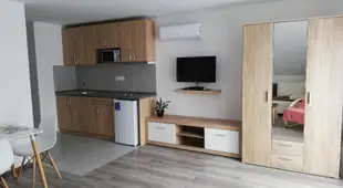 Eva Apartman