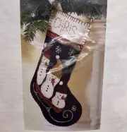 Felt Christmas Stocking Kit Sledding Snowmen Primitive Country Style DIY 1990s