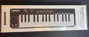 Samson Graphite M32 - USB Midi Controller with 32-Key Portable Controller