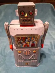 Rocket USA R-1 robot toy Lavender Robot Reproduction