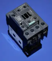 New SIEMENS SIRIUS 3RT2526-1BW40 48VDC MAGNETIC CONTACTOR