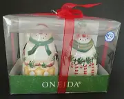 Salt & Pepper Shaker Set Christmas Holiday Ceramic Festive Snowmen Oneida