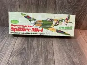 Guillows 504 Supermarine Spitfire MK-1 Military Aircraft Plane Kit Balsa