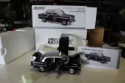Classic Carlectables 1/18 Holden FC Sedan Silver top Taxi MIB