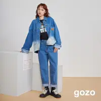 在飛比找momo購物網優惠-【gozo】gozo.BLUE皮標彈性牛仔男友褲(藍色)