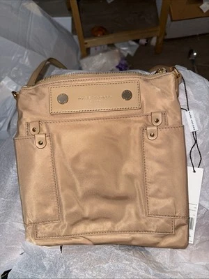 Marc By Marc Jacobs Preppy Sia Beige Nylon Zip Messenger Shoulder Bag Crossbody