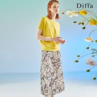 在飛比找momo購物網優惠-【Diffa】復古壓褶花長裙-女