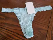 NWT B TEMPT'D by Wacoal modal spandex THONG PANTIES 976229 454 AQUA M