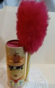 VTG AVON 1967 MISS LOLLIPOP PERFUMED TALC BEAUTIFUL COLLECTIBLE. NOS. Even BATON