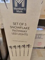 MEMBER'S MARK SNOWFLAKE PATHWAY LED LIGHTS 5 COUNT, WARM WHITE *NIOB TESTED