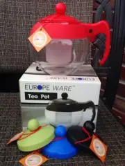 NEW TEAPOT WITH INFUSER 25 Oz