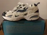 NEW WOMENS SIZE 6 1/2 SAUCONY grid challenger II Vintage