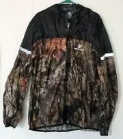 Mossy Oak men size 2XLcamouflage rain jacket hood zip close New with Tags