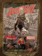 2006 Diamond Daredevil Bust Marvel Origins. Factory sealed.