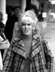 Connie Stevens at the rehearsals for 45th academy Awards on - 1973 Old Photo 1