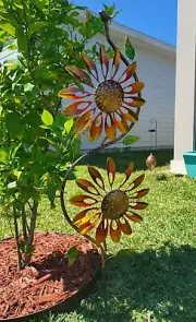 Sunflower Wind Spinner Sculpture Kinetic for Outdoor Yard Garden Decoration Art