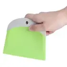 (Green)2PCS Plastic Cream Scraper Spatula Dough Cutter Kitchen Baking New