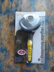 JW Pet Company GripSoft Slicker Brush Soft Pin Dog Brush