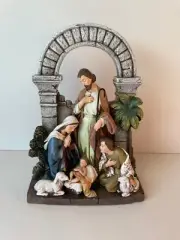 "Joseph's Studio" Nativity Manger Scene #33023 New In Box