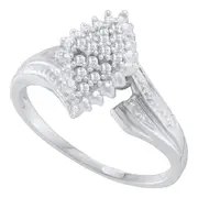 14k White Gold Round Prong-set Diamond Oval Cluster Ring 1/8 Cttw