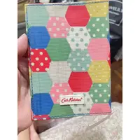 在飛比找蝦皮購物優惠-全新Cath kidston護照夾