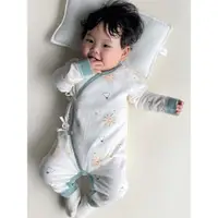 在飛比找ETMall東森購物網優惠-嬰兒衣服春秋純棉新生兒系帶連體衣0-3-6月寶寶哈衣73碼護