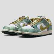 SB Dunk Low x Alexis Sablone Chameleon US11