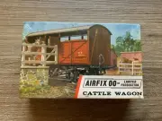VINTAGE AIRFIX 00 HO SCALE LIMITED PRODUCTION CATTLE WAGON NEW MADE IN ENGLAND