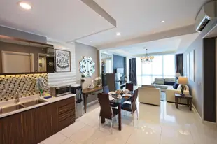 泗水市中心的2臥室公寓 - 95平方公尺/2間專用衛浴Contemporary Elegant @Ciputra World Surabaya