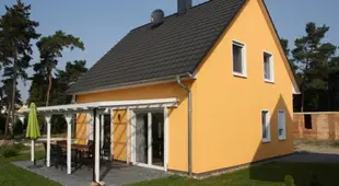 K 99 - Ferienhaus mit Kamin & WLAN in Robel an der Muritz