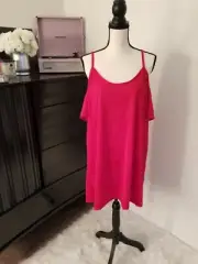Boo Hoo Plus Size 16 Red peek a boo shoulder dress