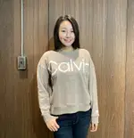 美國百分百【全新真品】CALVIN KLEIN CK 女 長袖 大學T 寬鬆短版 T-SHIRT 大地色 BG46