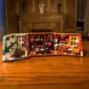 Sherlock Holmes 221B Baker Street Model Building Kit 1088pc