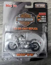 MAISTO - 1:24 Diecast - HARLEY DAVIDSON 2000 FLSTF FAT BOY MOTORCYCLE - WHITE