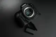 Genuine Real Leather Half Camera Case Bag Cover for Canon EOS 5D MARK IV 5D4