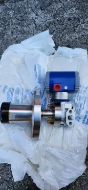 Foxboro IDP10-TF1D01F Level Transmitter: 3" Flange, 4" Insertion
