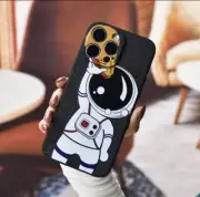 COVER PARA IPHONE 13 PRO MAX / BLACK CARTOON 2023