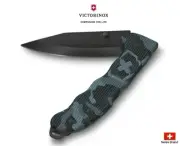 Victorinox Swiss Army Knife 136mm Evoke BSH Alox Thumb Stud Clip 0.9425.D222