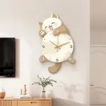 CREAM STYLE CAT WALL CLOCK CREATIVE CLOCK WALL LAM奶油風貓咪掛鐘創意時