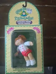 Vintage 1984 Cabbage Patch Kids posable figure Nellie Lou