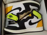 Air Jordan 1 Retro High White Black Volt Gold Size 4.5Y GS 575441-118