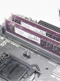 在飛比找Yahoo!奇摩拍賣優惠-包郵ADATA威剛萬紫千紅 4g 8G DDR4 2133 