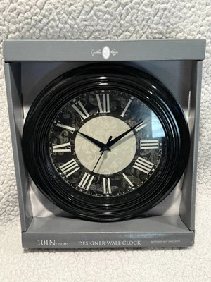 BNIB 10” WALL CLOCK CYNTHIA ROYCE BLACK DESIGNER WALL CLOCK (REQ 1 AA Battery)