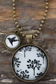 Tree With Mini Birds Charm Necklace--NES-PCLOVER