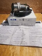 Eaton E57LAL30A2E Proximity Sensor 20-250v-ac