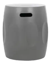 Safavieh Zuri Indoor/Outdoor Modern Concrete Round 17.7in Accent Table