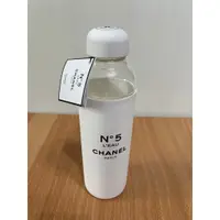 在飛比找蝦皮購物優惠-全新CHANEL香奈兒5號工廠限定系列冷水瓶 590ml 附