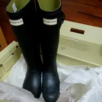 在飛比找蝦皮購物優惠-Hunter boots黑 女鞋