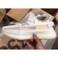 在飛比找蝦皮購物優惠-Adidas Yeezy Boost 350 V2 Hype