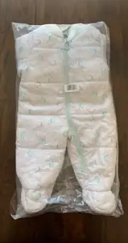 Snowsuit Carters baby. 6-9 Month. Unisex